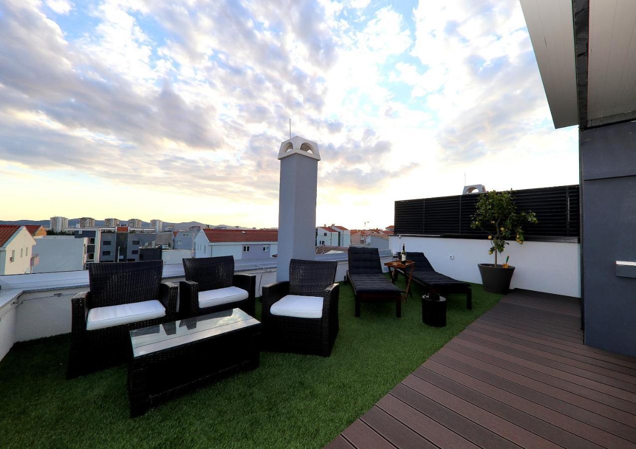 Esso Roof Terrace Apartment Zadar Exteriör bild